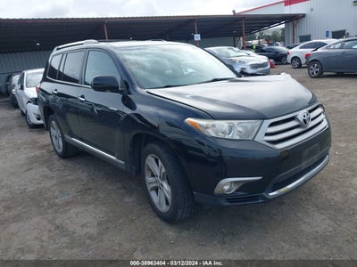 TOYOTA HIGHLANDER 2013