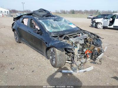 Tesla Model s 2023