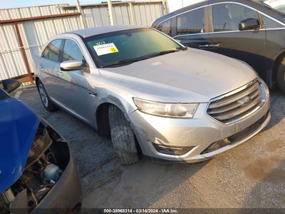FORD TAURUS 2018