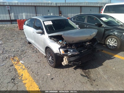 VOLKSWAGEN JETTA 2011