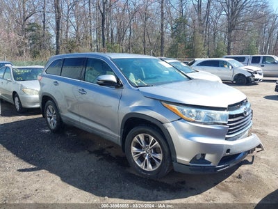 TOYOTA HIGHLANDER 2016