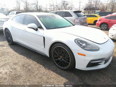 Porsche Panamera 2018
