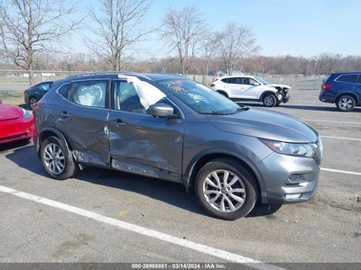 Nissan Rogue sport 2020