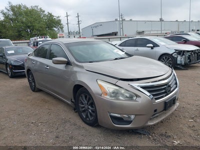 NISSAN ALTIMA 2015