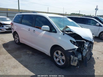 TOYOTA SIENNA 2014