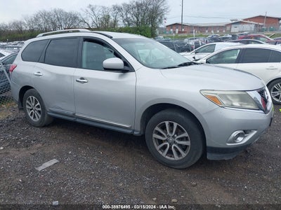Nissan Pathfinder 2013