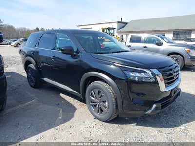 Nissan Pathfinder 2024