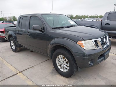 NISSAN FRONTIER 2015