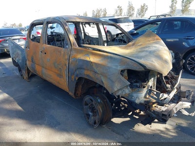 TOYOTA TACOMA 2019