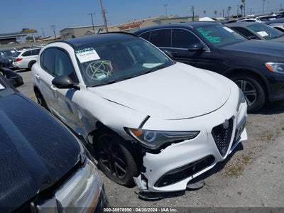 Alfa romeo Stelvio 2020