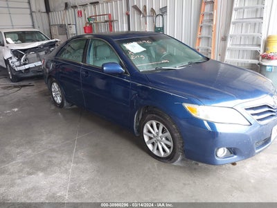 TOYOTA CAMRY 2010