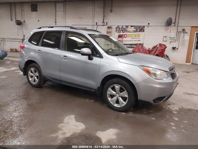 SUBARU FORESTER 2015