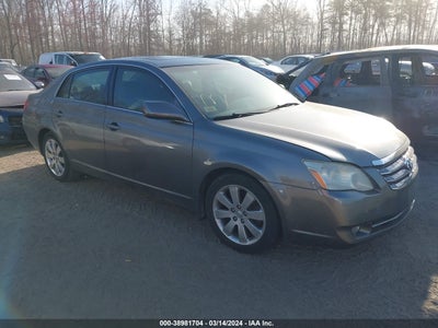 Toyota Avalon 2005