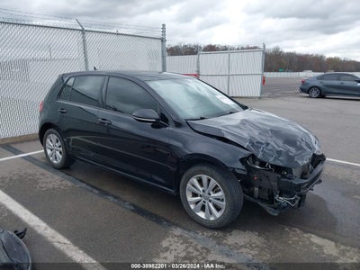 VOLKSWAGEN GOLF 2021
