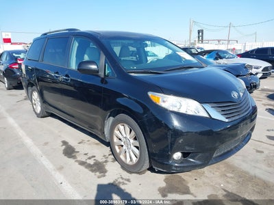 TOYOTA SIENNA 2014