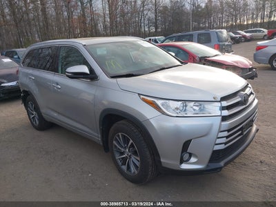 TOYOTA HIGHLANDER 2018