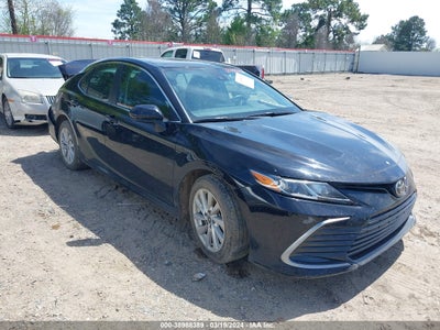 TOYOTA CAMRY 2022