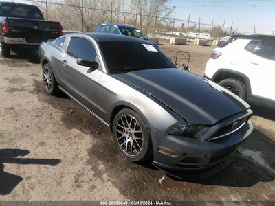 FORD MUSTANG 2013