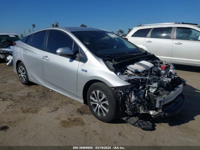 Toyota Prius prime 2021