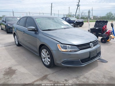 VOLKSWAGEN JETTA 2013