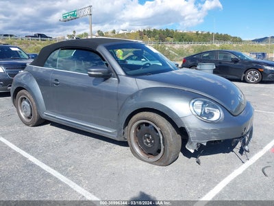 Volkswagen Beetle 2013