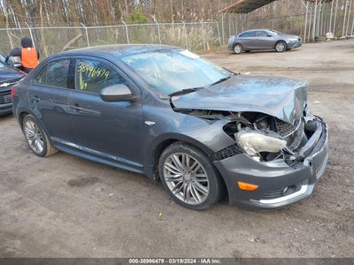 Suzuki Kizashi 2013