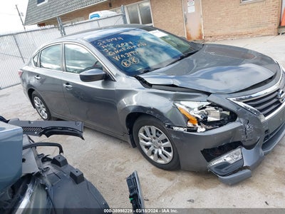 NISSAN ALTIMA 2015