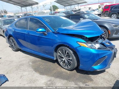 TOYOTA CAMRY 2019