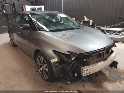 NISSAN MAXIMA 2017