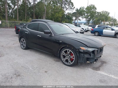 MASERATI LEVANTE 2017