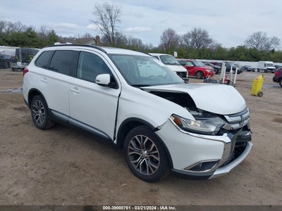 MITSUBISHI OUTLANDER 2016
