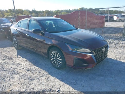 Nissan Altima 2024