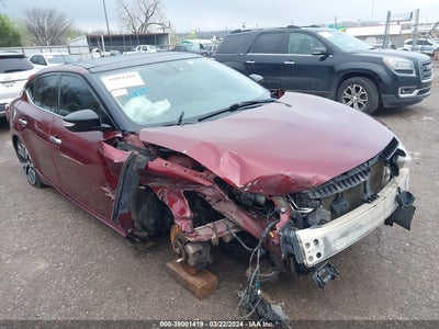 NISSAN MAXIMA 2016