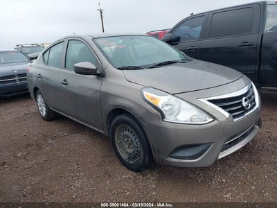Nissan Versa 2016