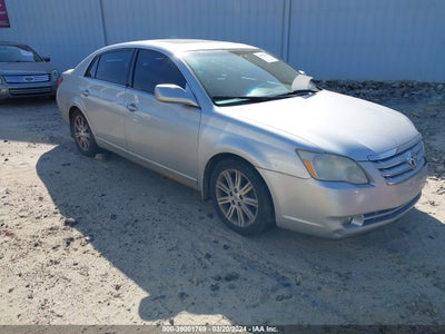 Toyota Avalon 2006