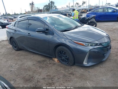 Toyota Prius prime 2017
