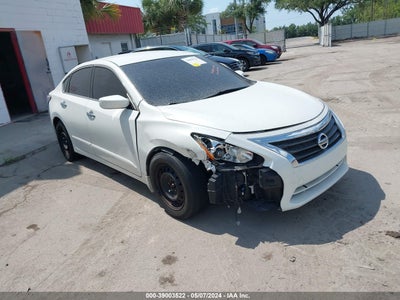 NISSAN ALTIMA 2015