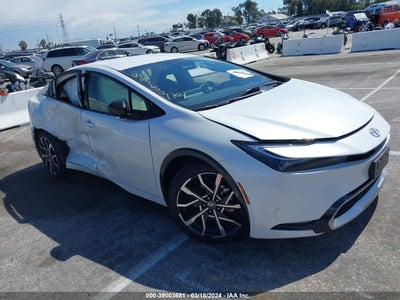Toyota Prius prime 2024
