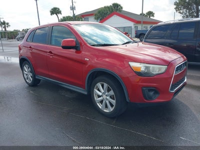 Mitsubishi Outlander sport 2014