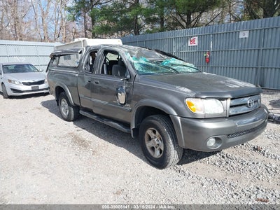 TOYOTA TUNDRA 2005