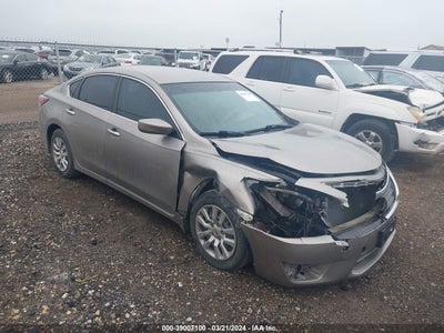 NISSAN ALTIMA 2015