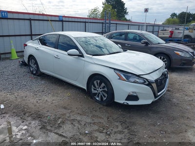 Nissan Altima 2020
