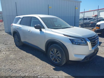 Nissan Pathfinder 2024