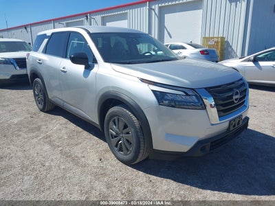 Nissan Pathfinder 2024