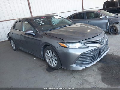 TOYOTA CAMRY 2019