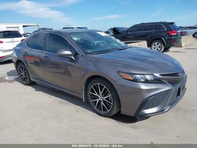 TOYOTA CAMRY 2021