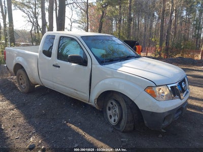 NISSAN FRONTIER 2013