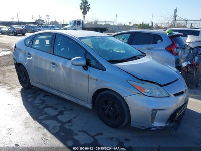 TOYOTA PRIUS 2014