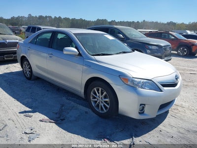 TOYOTA CAMRY HYBRID 2011