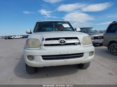 Toyota Sequoia 2005